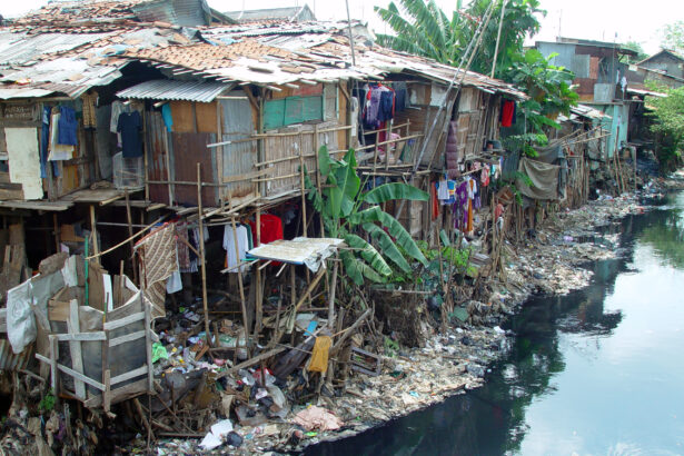 Jakarta_slumhome_2