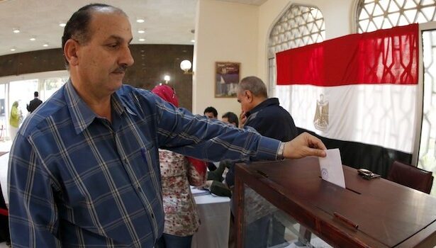 egypt-despondent-voter-constitution-e1389453939500