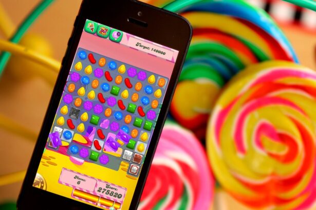 0candy_crush_iphone_lolipop_hero2