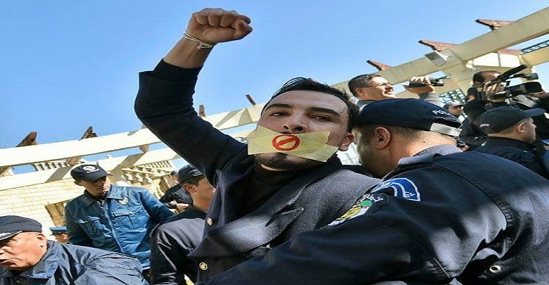 تضييقات أمنية ضد الصحفيين في الجزائر