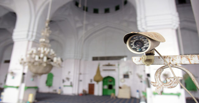مراقبة المساجد بالكاميرات في مصر