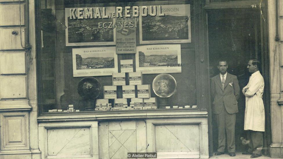 أتليي ريبول، أحد أقدم وأشهر العلامات التجارية للكولونيا في تركيا، والذي وقع افتتاحه لأول مرة في شوارع اسطنبول سنة 1895
