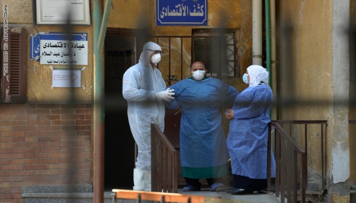 تزايد أعداد المصابين بكورونا في مصر