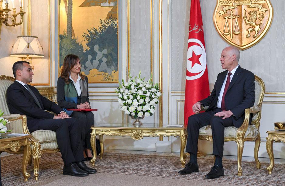 ضعف الدبلوماسية التونسية تجاه قضية الهجرة