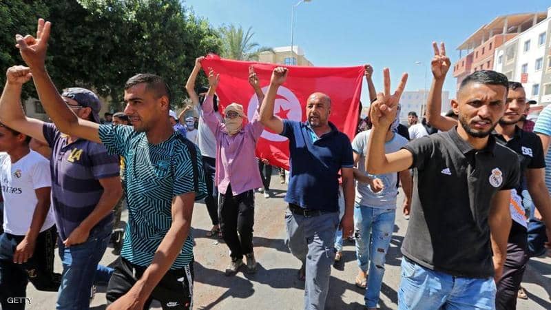 يأمل شباب تونس في استجابة السلطات لمطالبهم