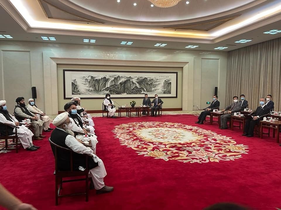 زيارة وفد طالباني للصين