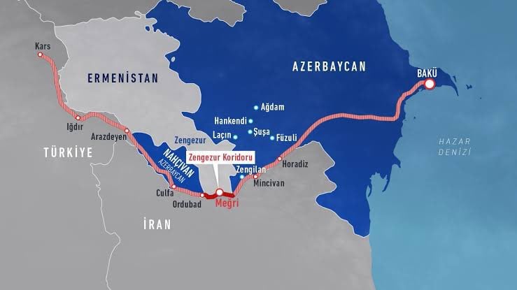 تظهر هذه الخريطة الممر الرابط بين باكو وقارس التركية