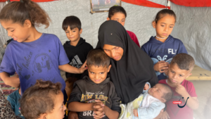 من يُعيل أيتام الحرب في غزة؟